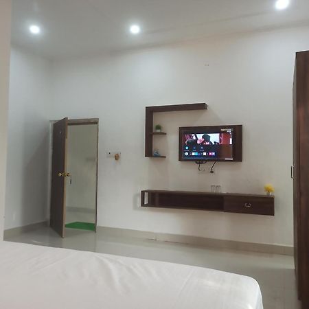 Abhiram Homestay 카주라호 외부 사진