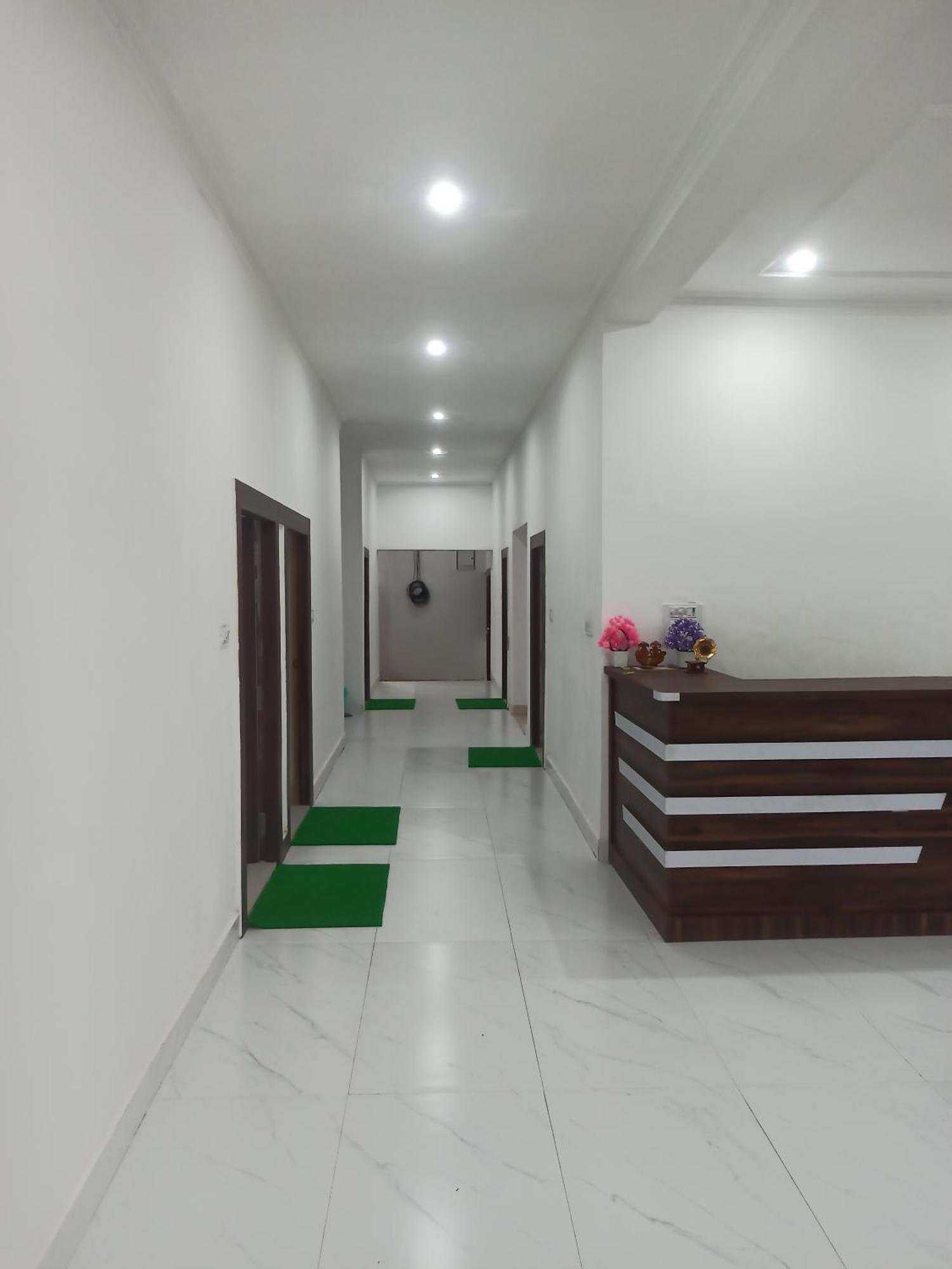 Abhiram Homestay 카주라호 외부 사진