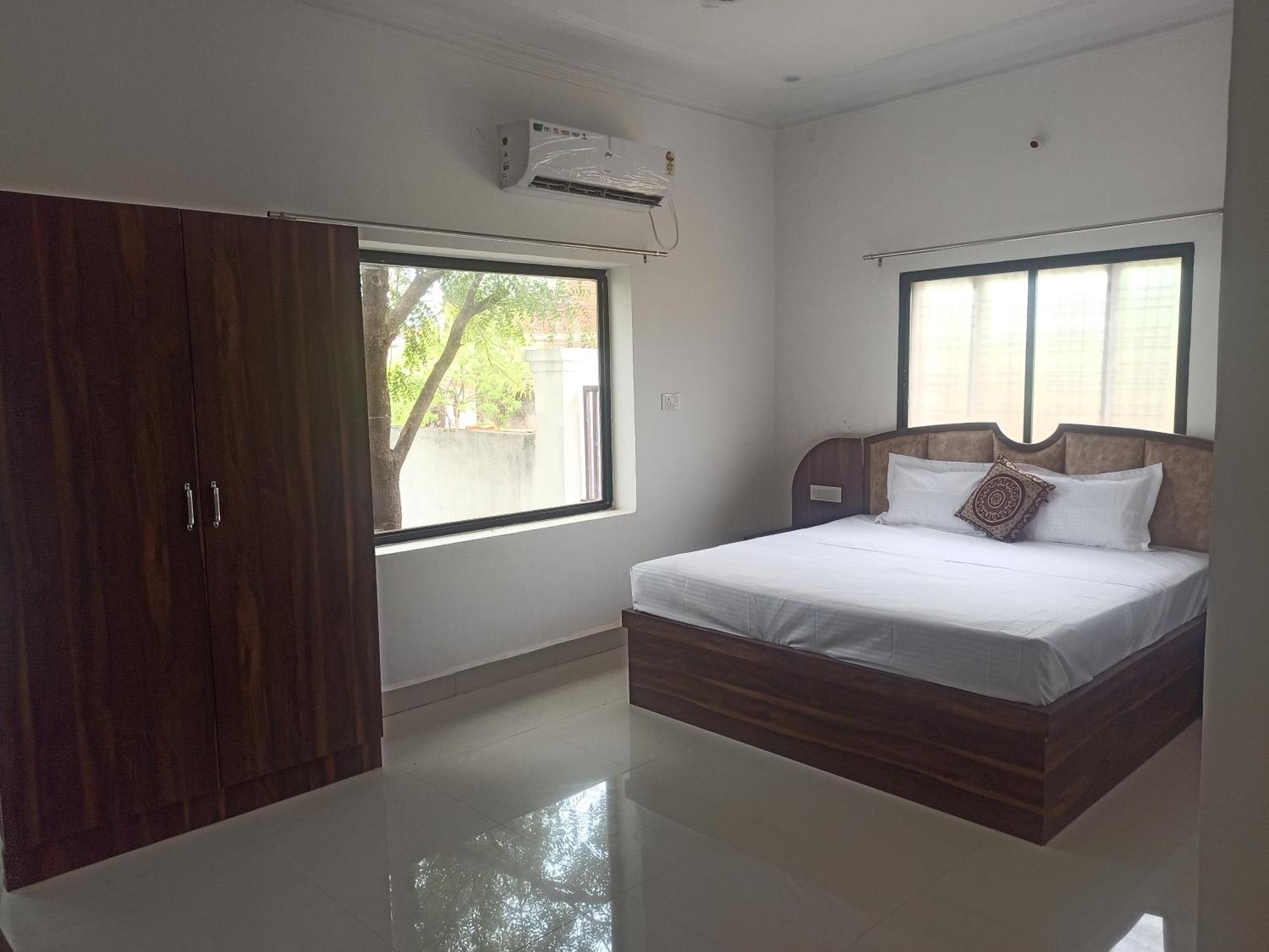 Abhiram Homestay 카주라호 외부 사진