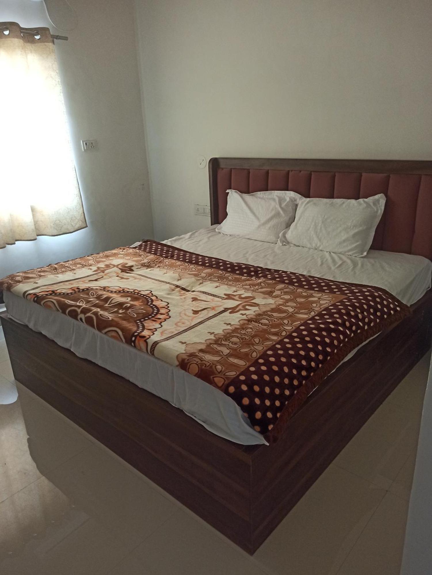 Abhiram Homestay 카주라호 외부 사진